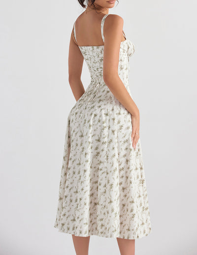Flora™ - Taillenformendes Blumen-Sonnenkleid