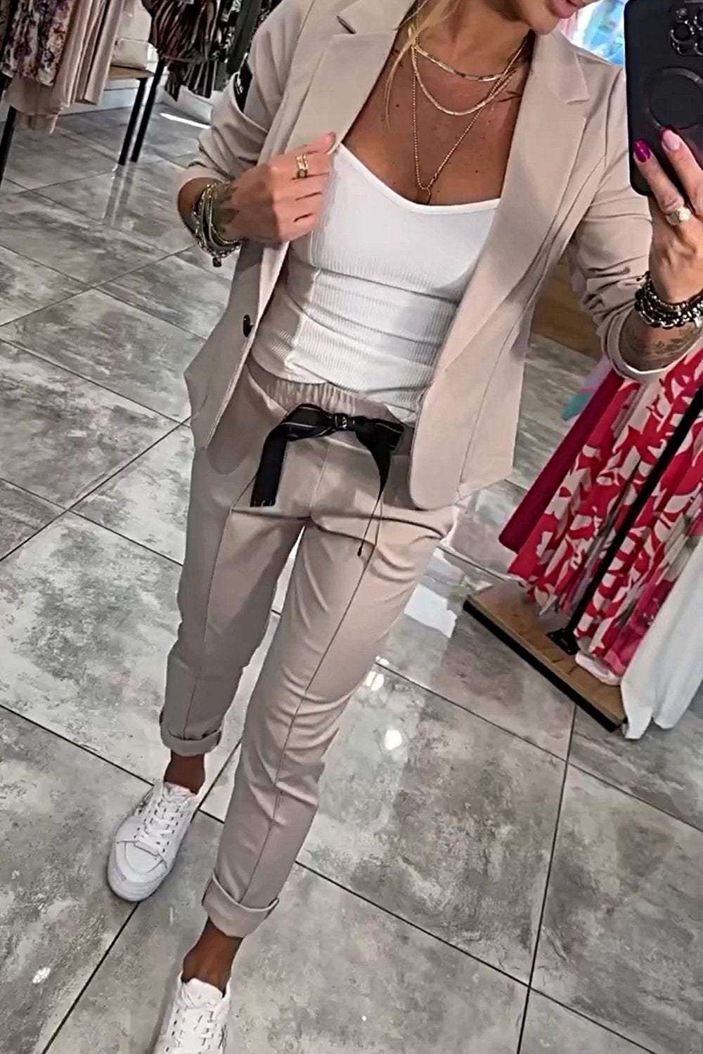 Moxie - Zweiteiliges Damen-Set Oberteil mit Jacke und Gummizug