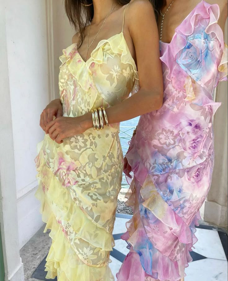 Celia™ - Charmantes Rüschenkleid