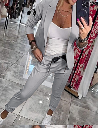 Moxie - Zweiteiliges Damen-Set Oberteil mit Jacke und Gummizug