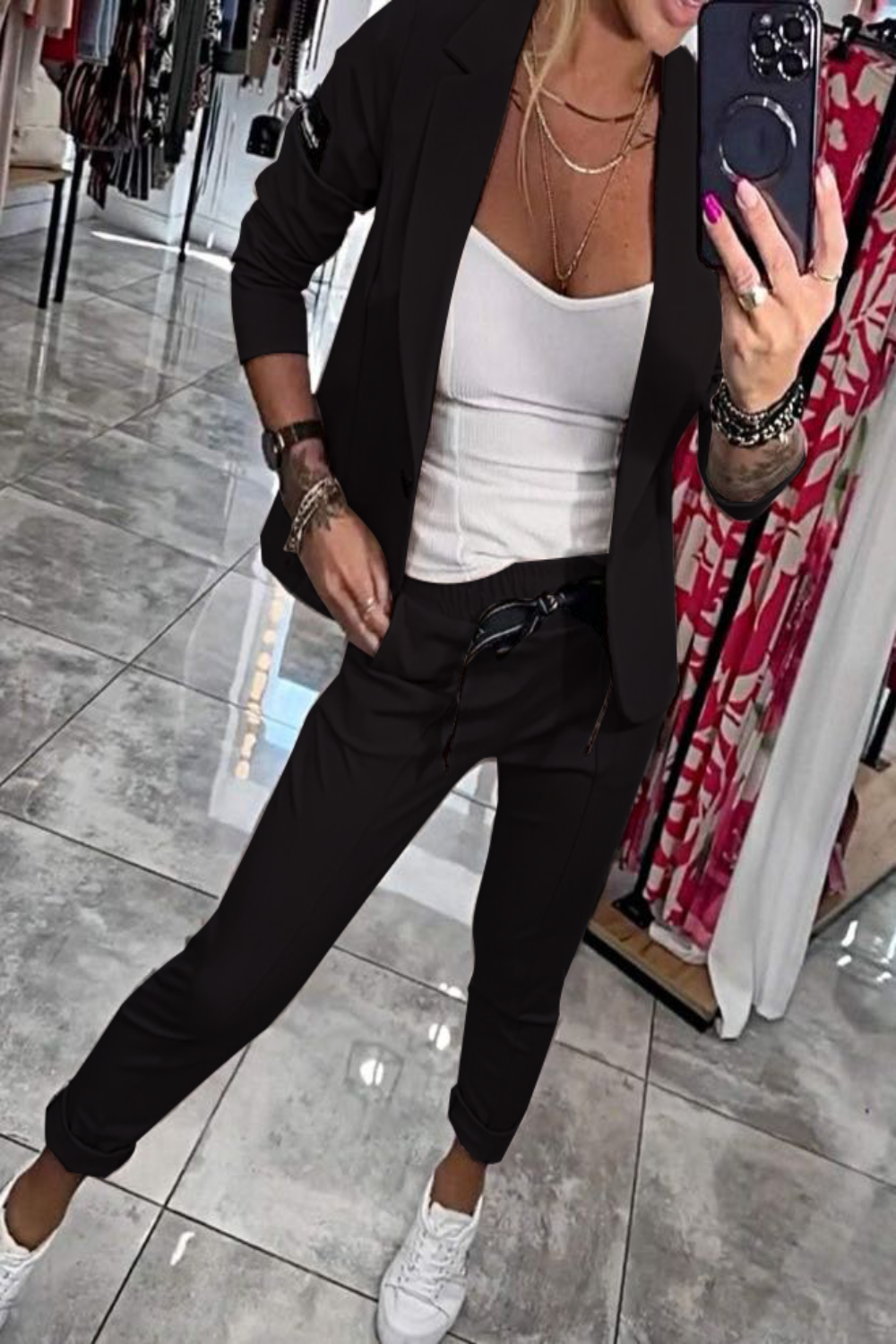 Moxie - Zweiteiliges Damen-Set Oberteil mit Jacke und Gummizug