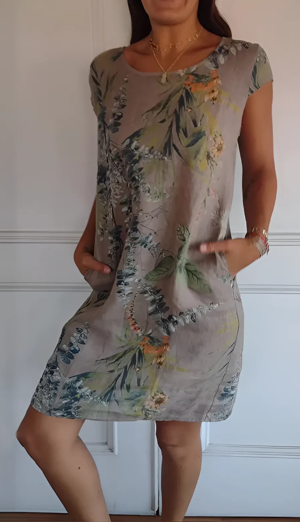 Anne™ - Bequemes rundes Kleid