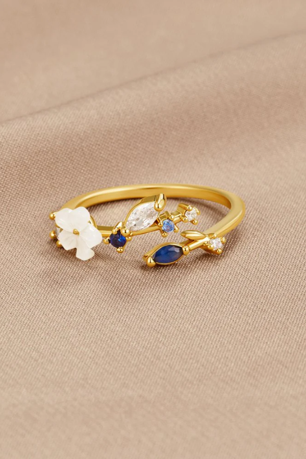 Elma™ - Blossom Ring