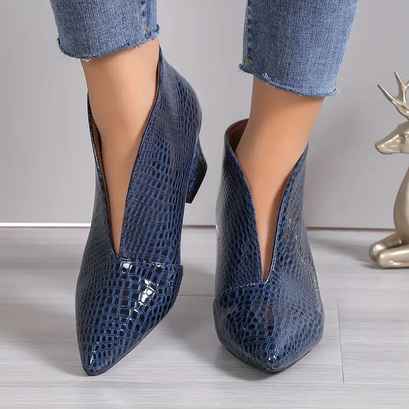 Iris™ - Damenstiefel mit spitzem Absatz