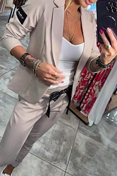 Moxie - Zweiteiliges Damen-Set Oberteil mit Jacke und Gummizug