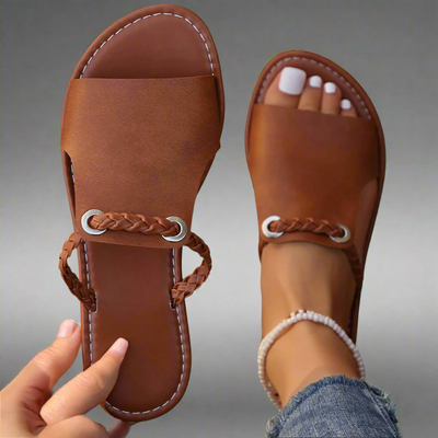 Katelina | Handgefertigte flache Sandalen für Frauen