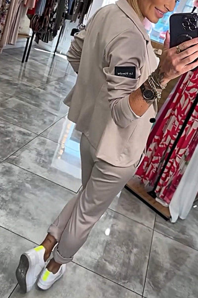Moxie - Zweiteiliges Damen-Set Oberteil mit Jacke und Gummizug