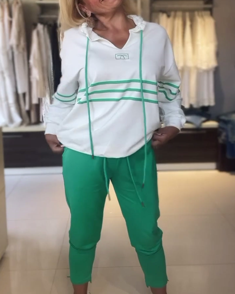 Mira - gestreifte Hose und Kapuzenjacke inklusive