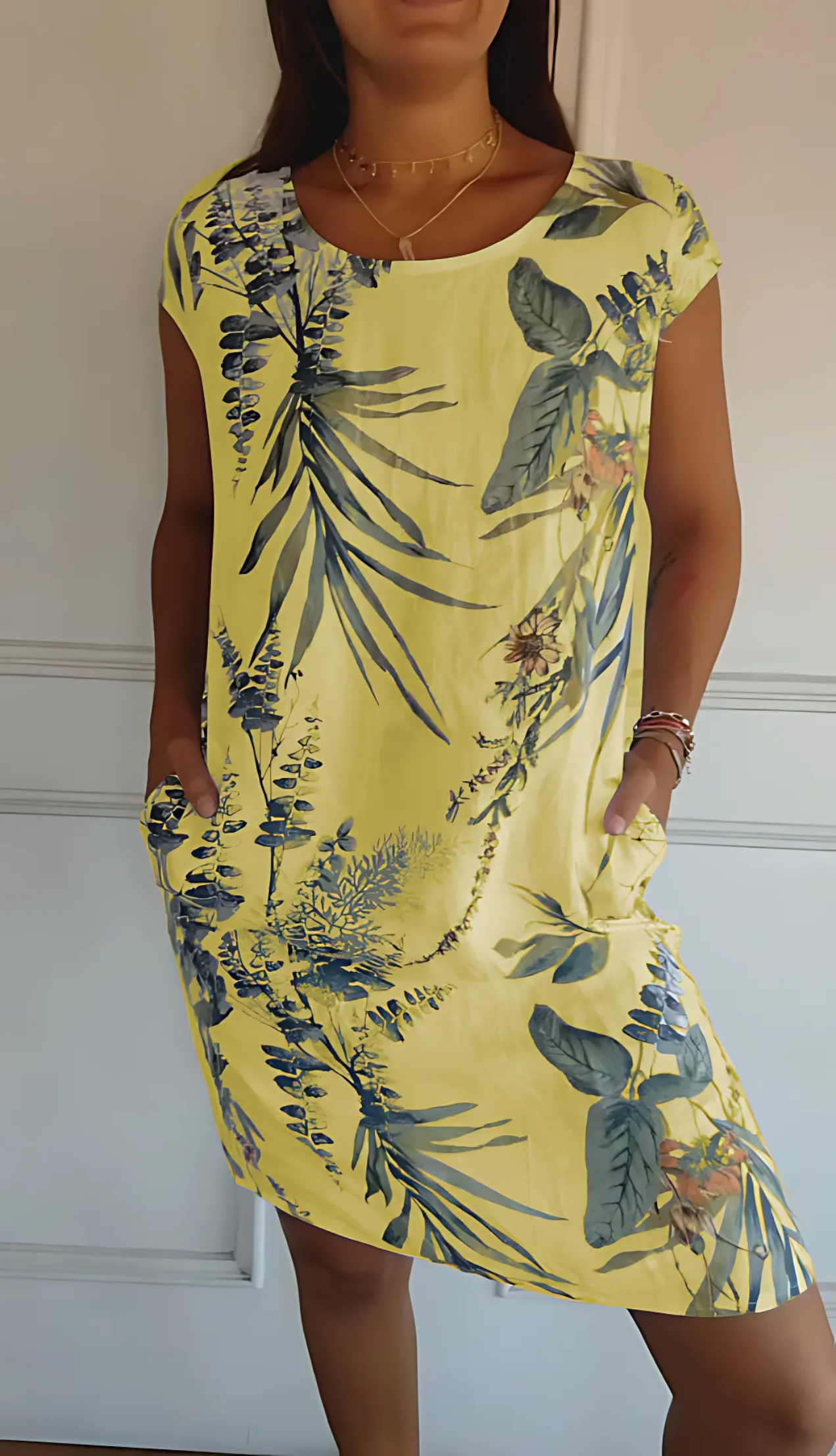 Anne™ - Bequemes rundes Kleid