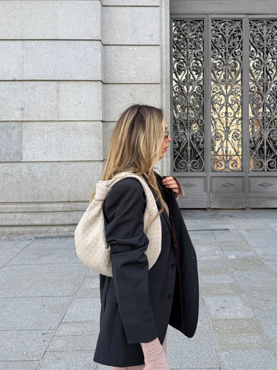 Elisa™ - Geknotete geflochtene mittlere Wildledertasche