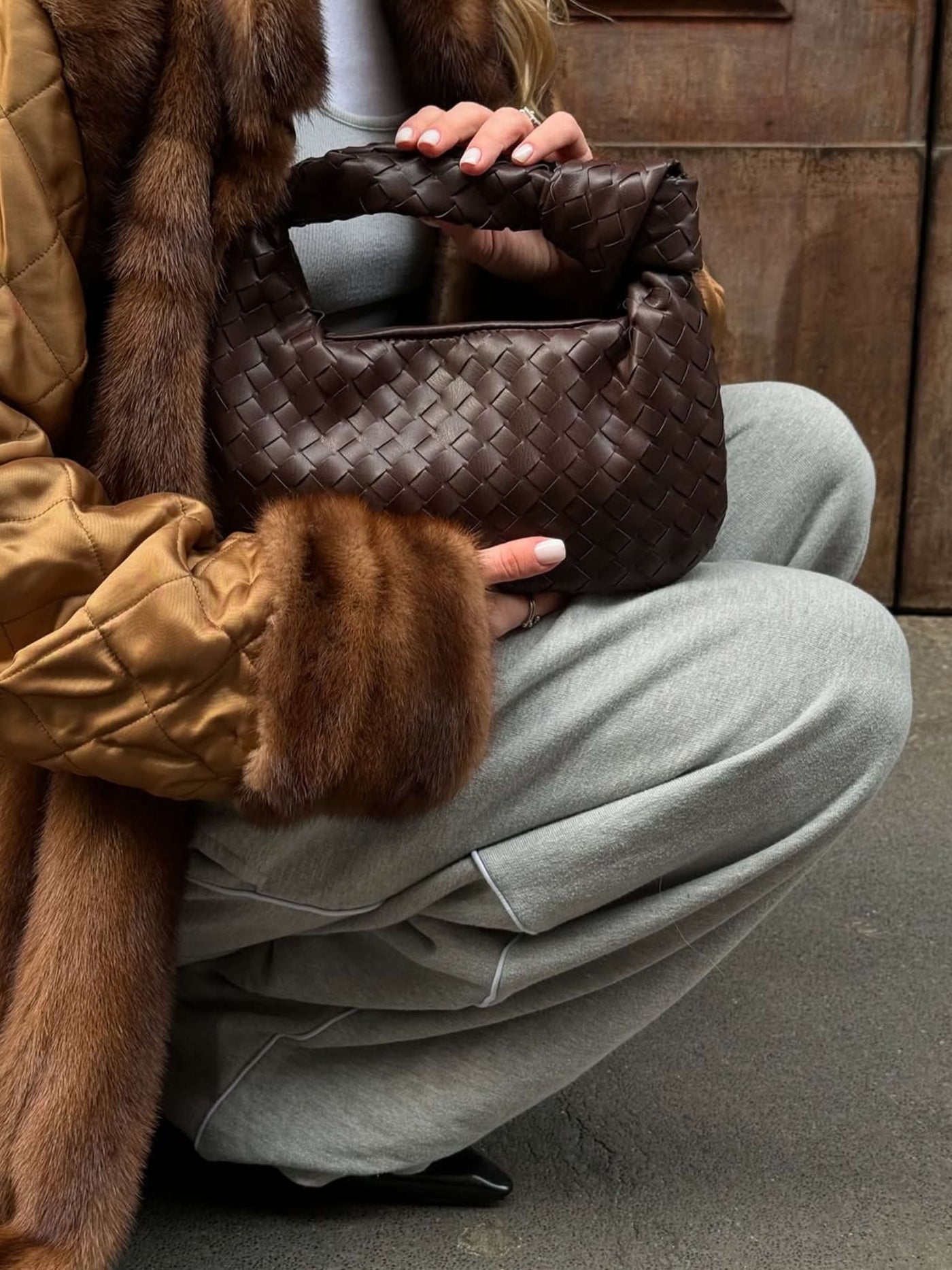 Fabienne™ - Geflochtene Tasche mit kleinem Griff