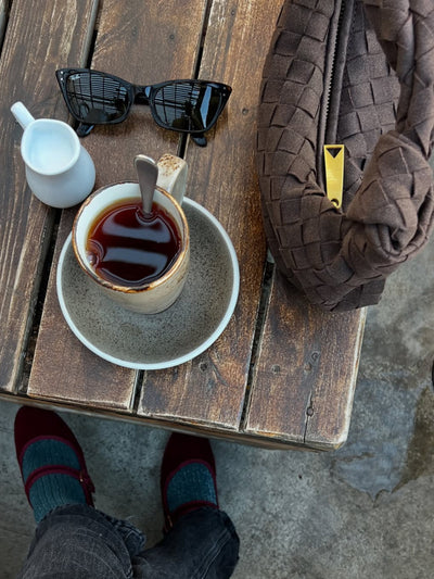 Amira™ - Geflochtene Mini-Tasche aus Wildleder