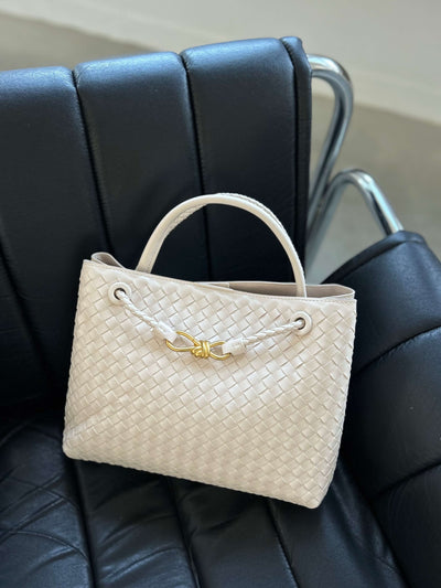 Annabelle™ - Klassische übergroße gewebte Tasche