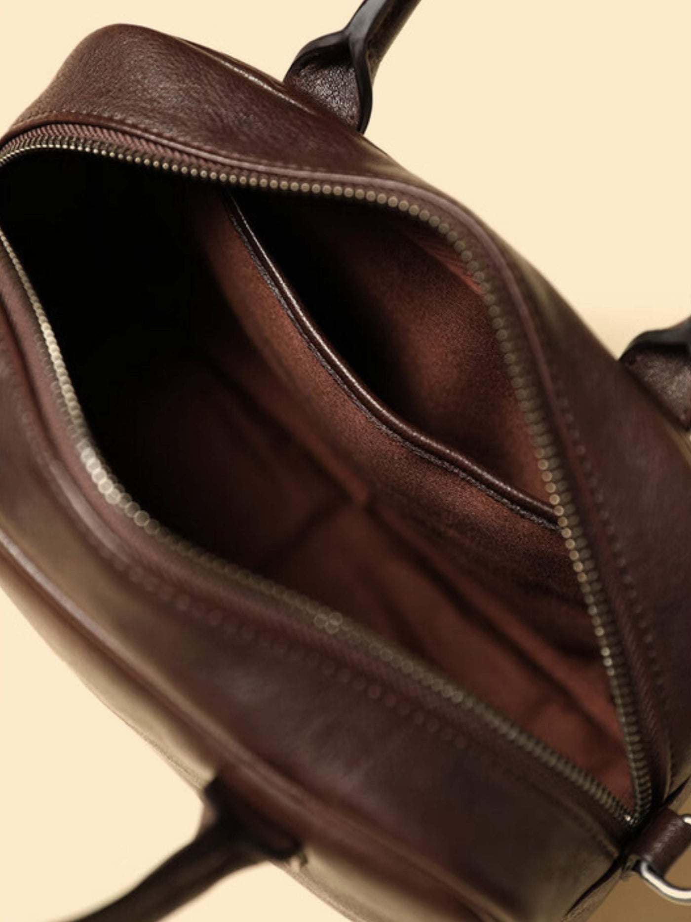 Marlene™ - Polierte Zip Square Tasche