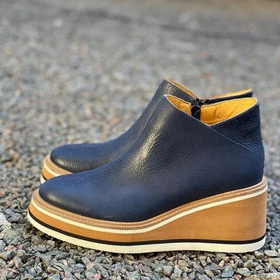 Kamala™  - Lässige Keilstiefeletten