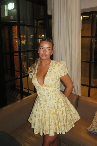 Emily™ - Geblümtes Minikleid