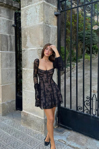 Amelie™ - Langärmeliges Minikleid aus Spitze