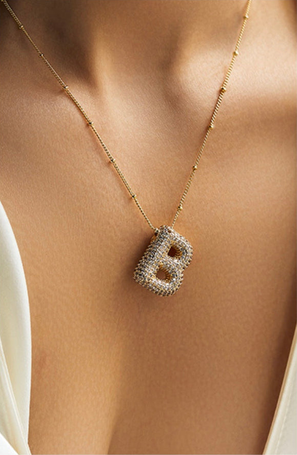 Karoline™ - Diamond Bubble Letter Halskette