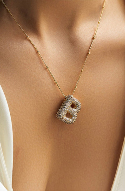 Karoline™ - Diamond Bubble Letter Halskette