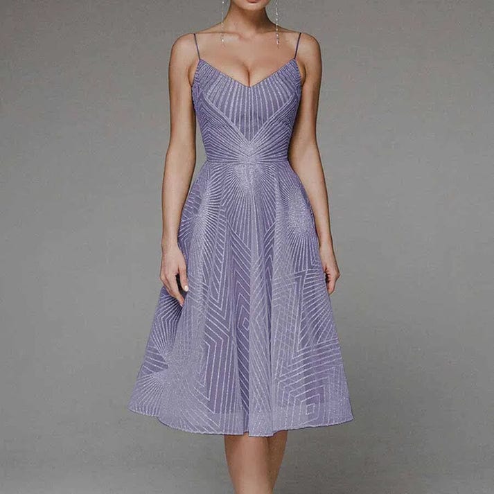 Lucie - Elegantes Kleid mit offenem Rücken