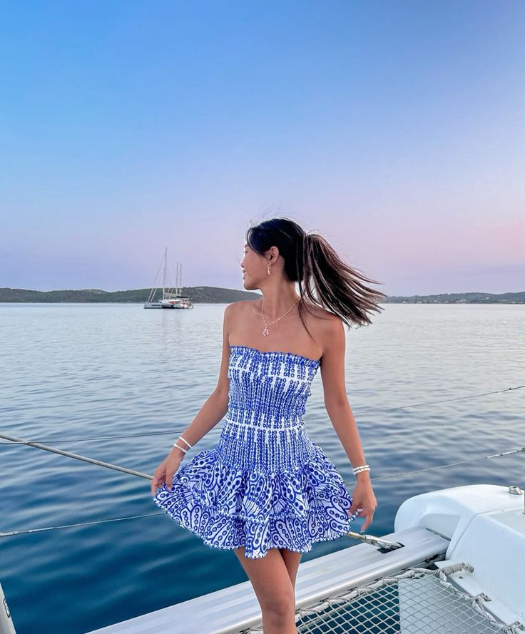 Charlotte™ - Minikleid mit Rüschen