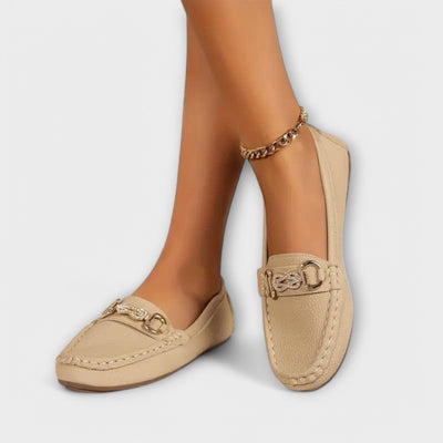 Lara | Klassische Loafer mit einfachen Linien