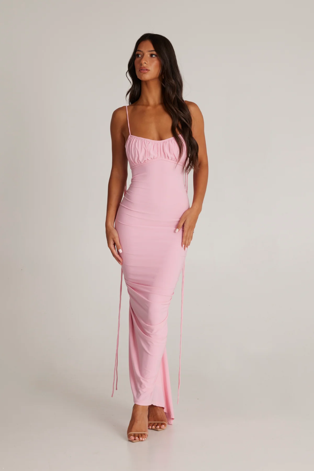 Annika™ - Rückenfreies Kleid