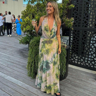 Emilia™ – Backless Halter Maxi Dress