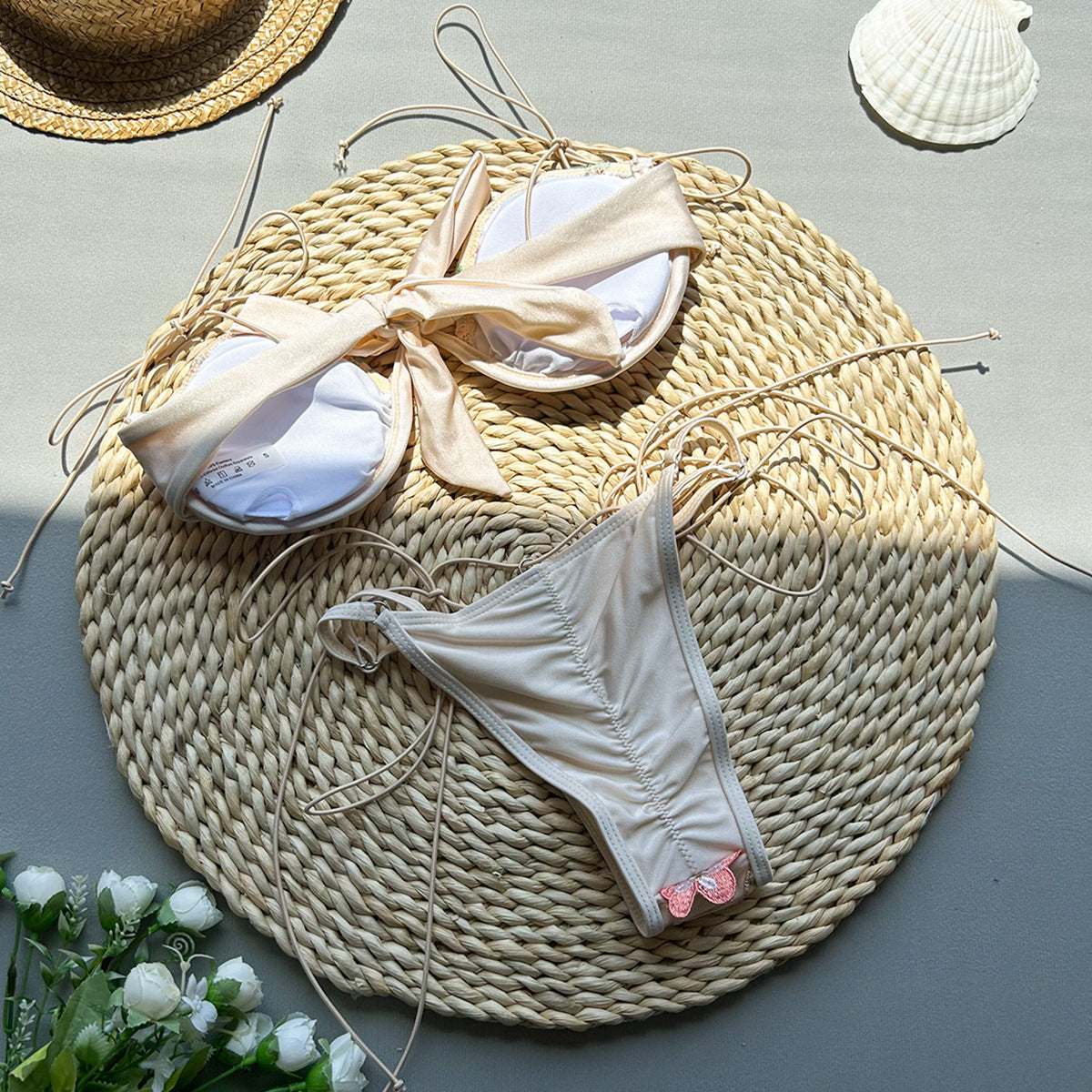 Nuria™ - Embroidery Split Badeanzug