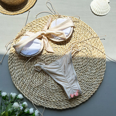 Nuria™ - Embroidery Split Badeanzug