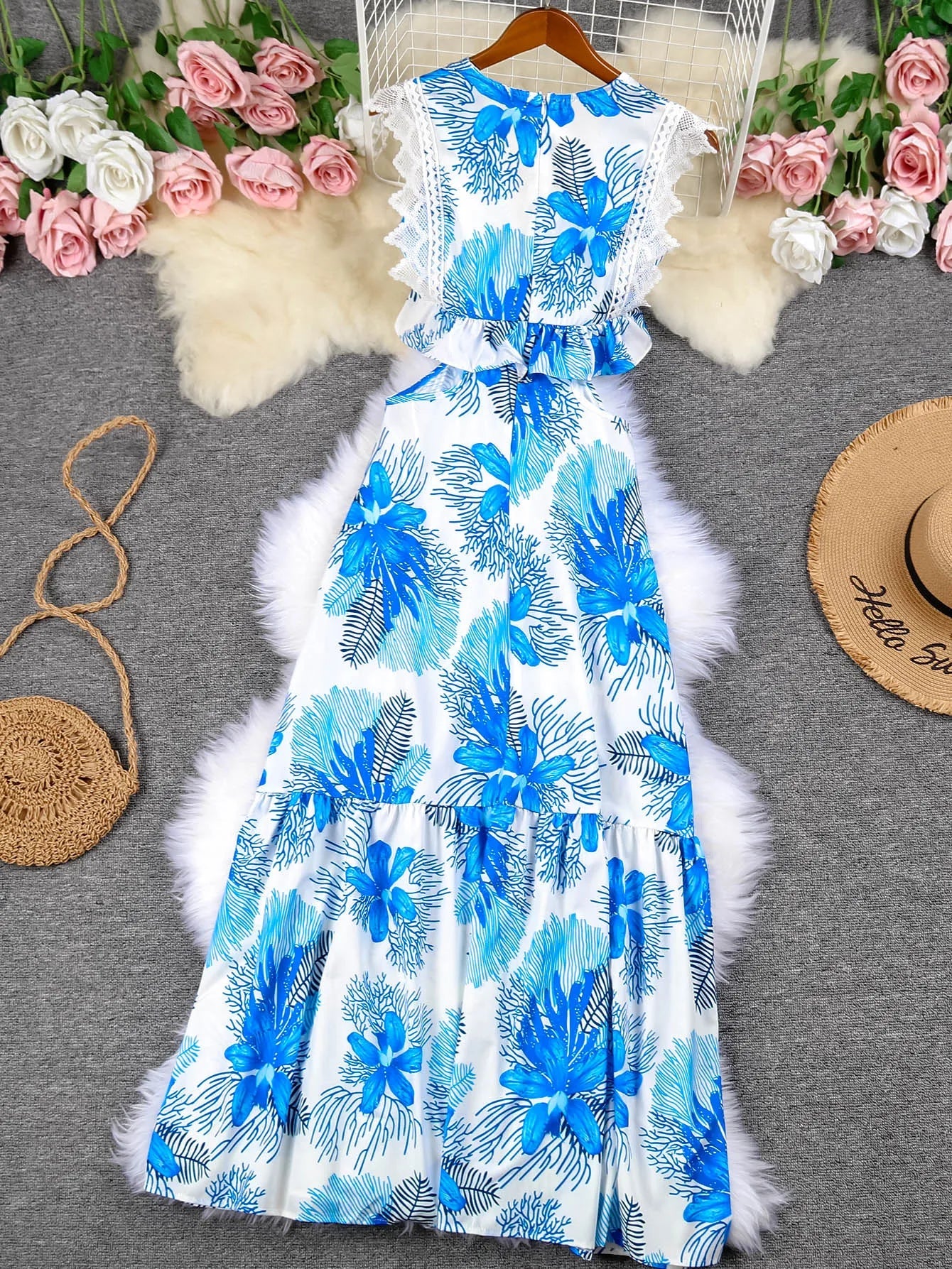 Greta - Trendiges ärmelloses Maxikleid aus Spitze