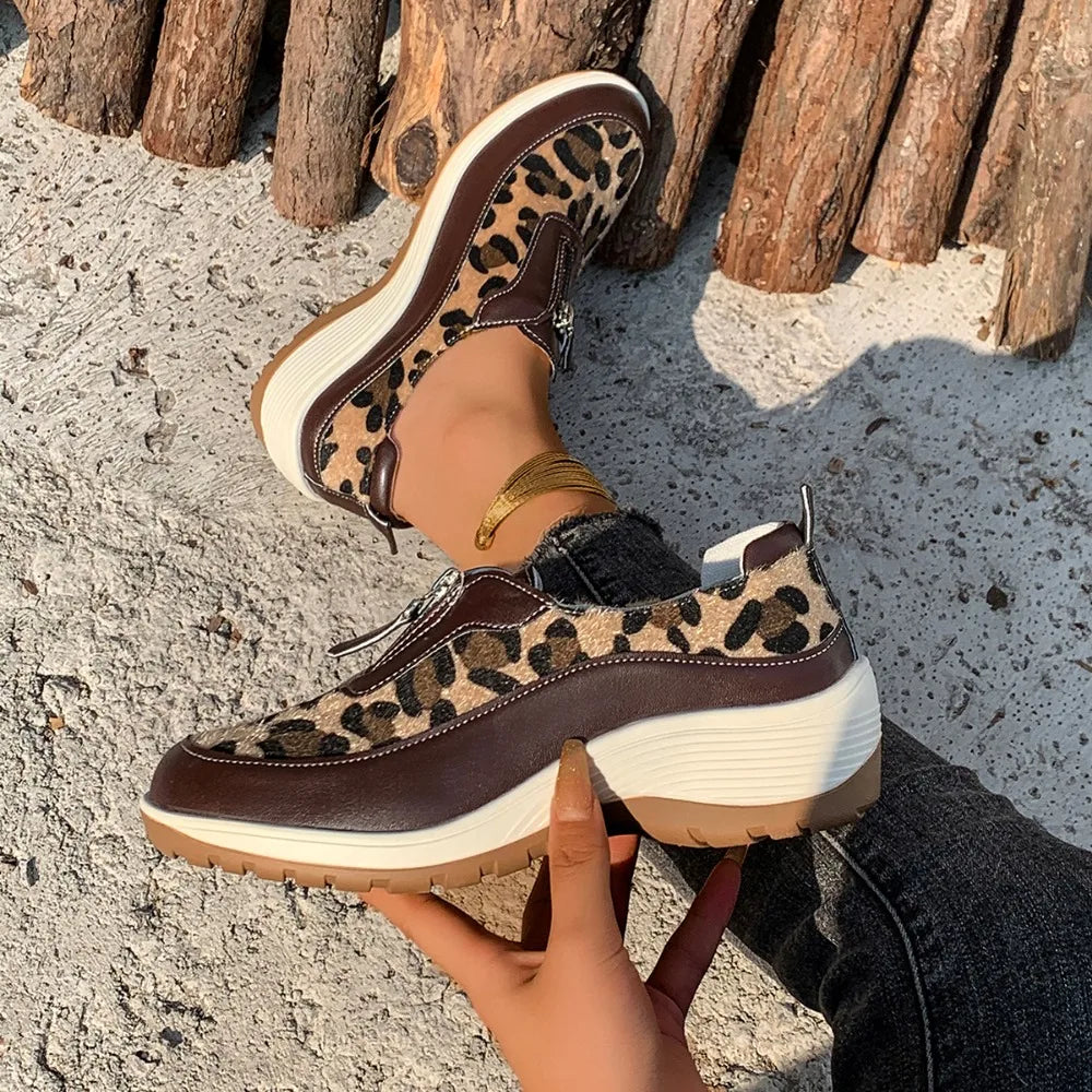 Fiora Sneaker