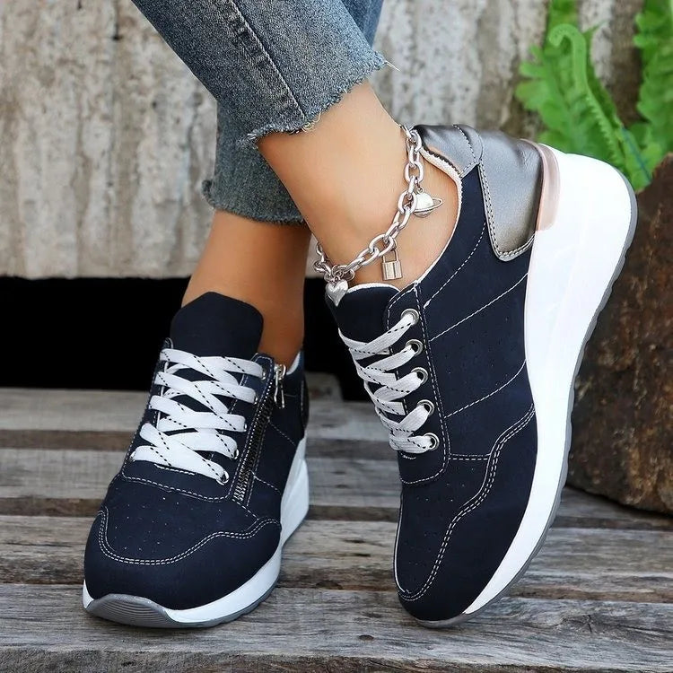 Evelina Sneaker