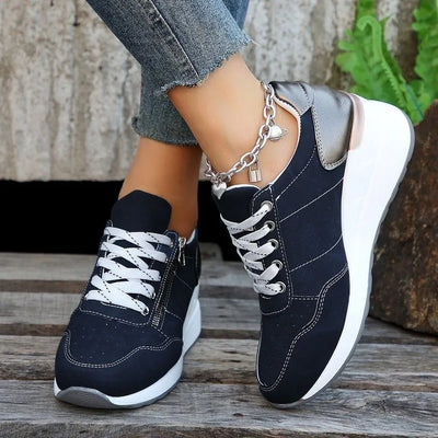Evelina Sneaker