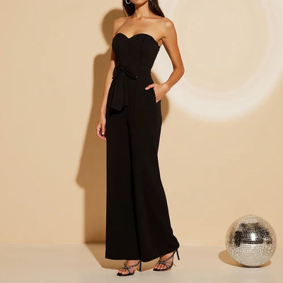 Monique™ - Trägerloser Jumpsuit mit edler Schleife