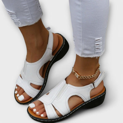 Chrisitina - Orthopädische Ledersandalen mit Komfortabsatz