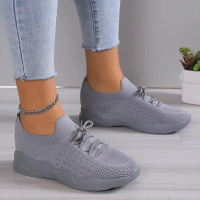 Soraya Sneaker