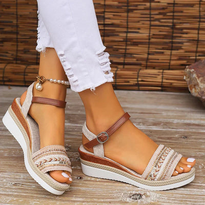 Amira Lässige Sommersandalen