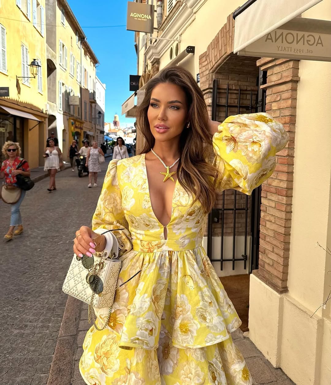 Annika™ - Geblümtes Rüschenkleid