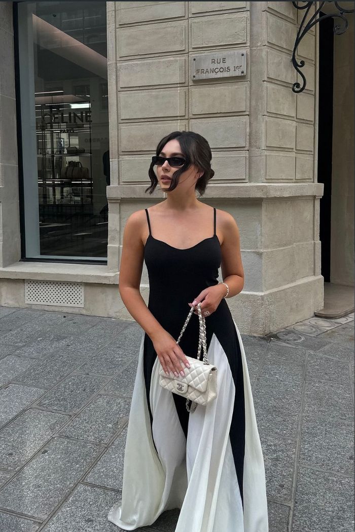 Amina™ - Getäfeltes Maxikleid