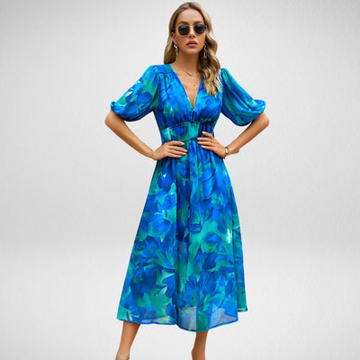 Stella – Elegantes Kleid mit V-Ausschnitt