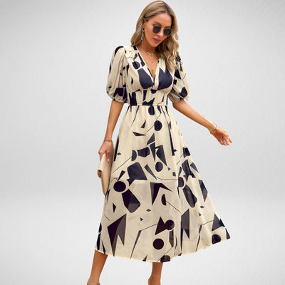 Stella – Elegantes Kleid mit V-Ausschnitt