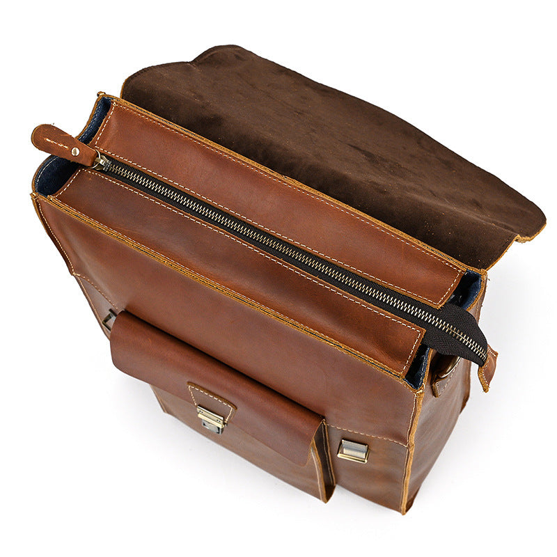 Girona™ - Wandelbarer Rucksack aus Leder