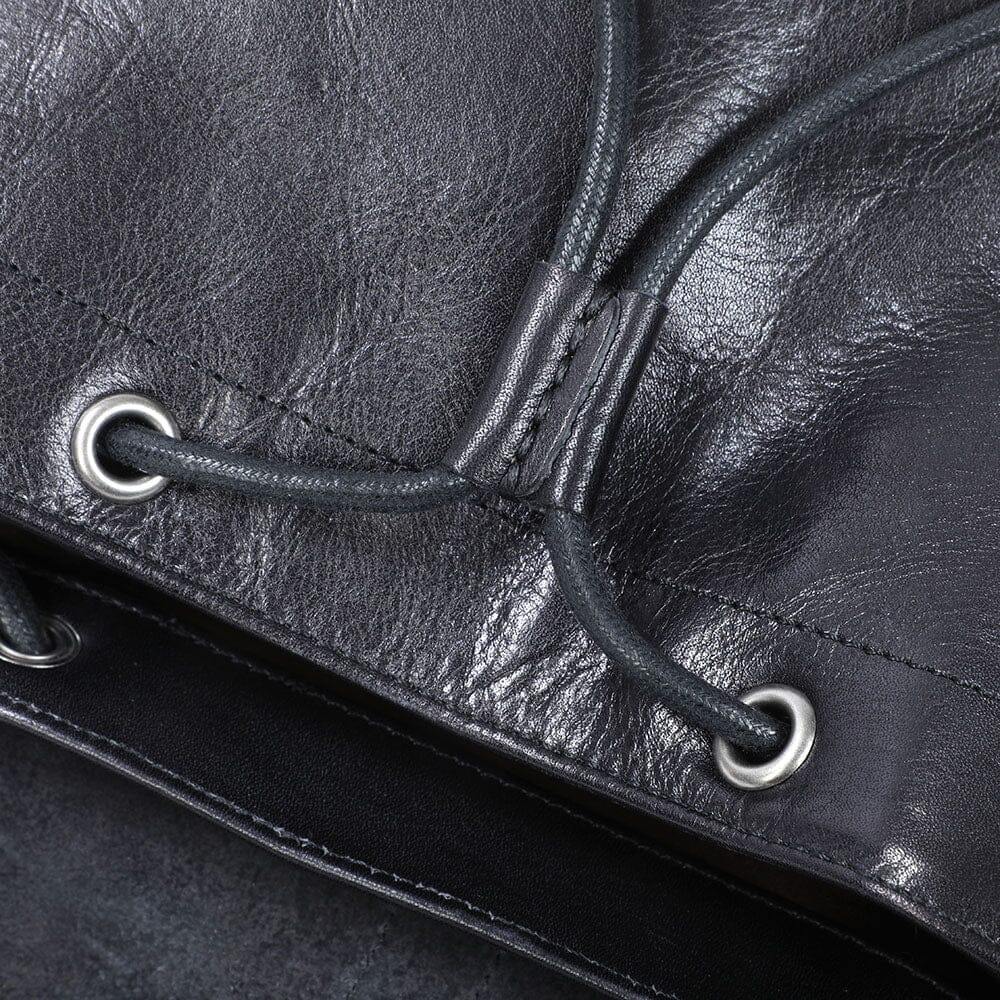Bodo™ - Kleiner schwarzer Lederrucksack