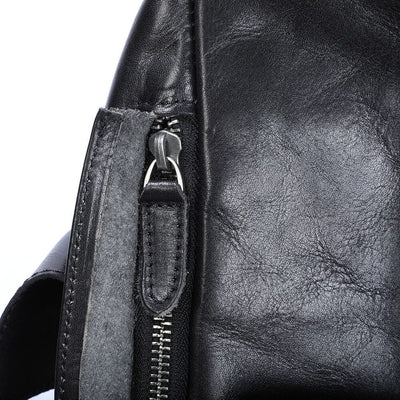 Bodo™ - Kleiner schwarzer Lederrucksack
