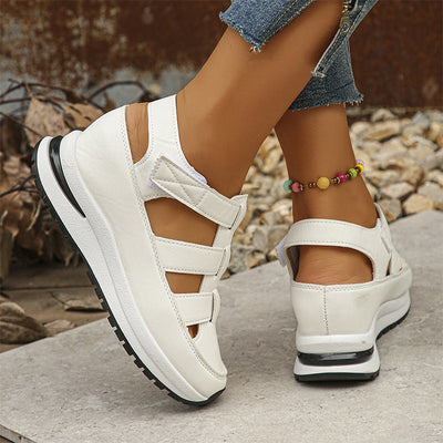 Sneaker-Sandalen mit geschlossener Spitze