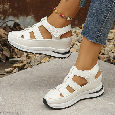 Sneaker-Sandalen mit geschlossener Spitze