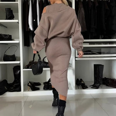 Camilla - Kleid und Pullover