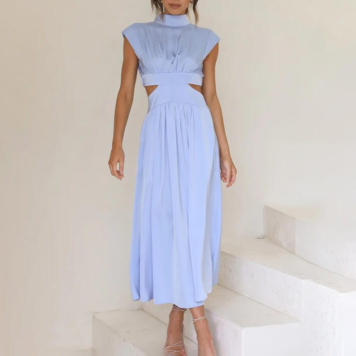 Diana™ - Plisseekleid mit hohem Kragen