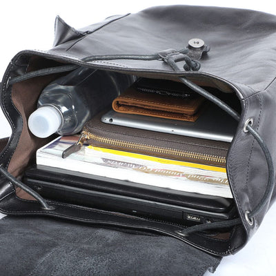 Bodo™ - Kleiner schwarzer Lederrucksack